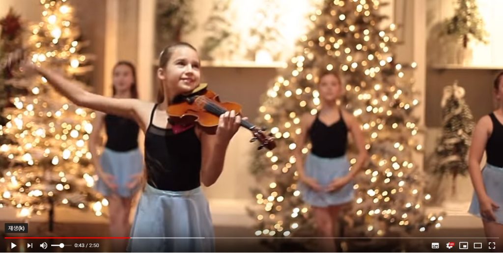 Carol of the Bells – Dance and Violin – Karolina Protsenko