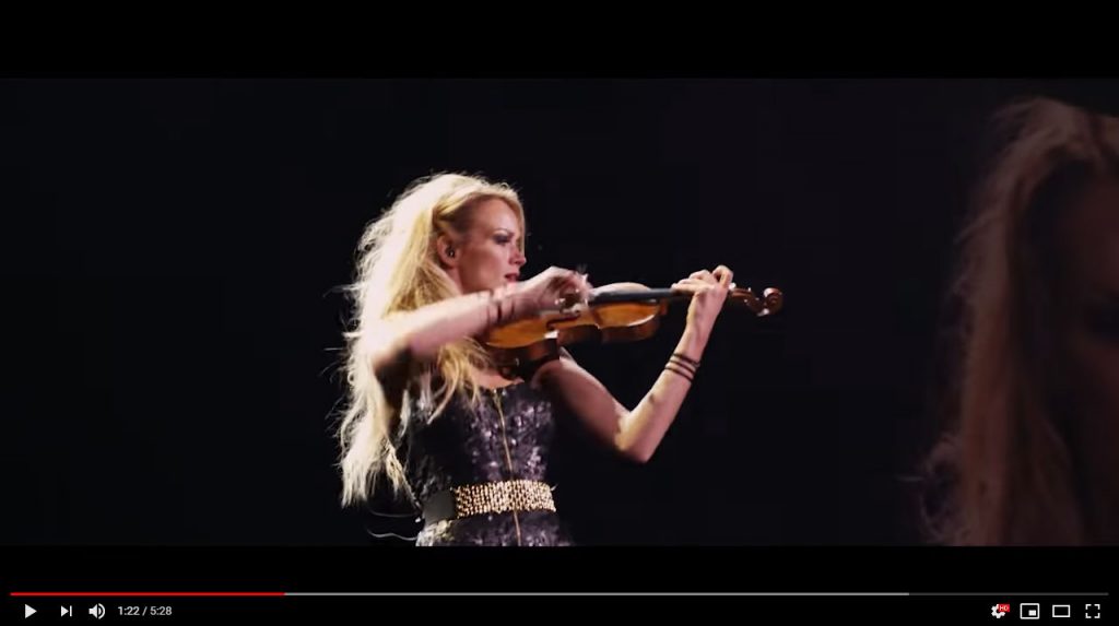 Violinist Caroline Campbell – “Skyfall” LIVE!